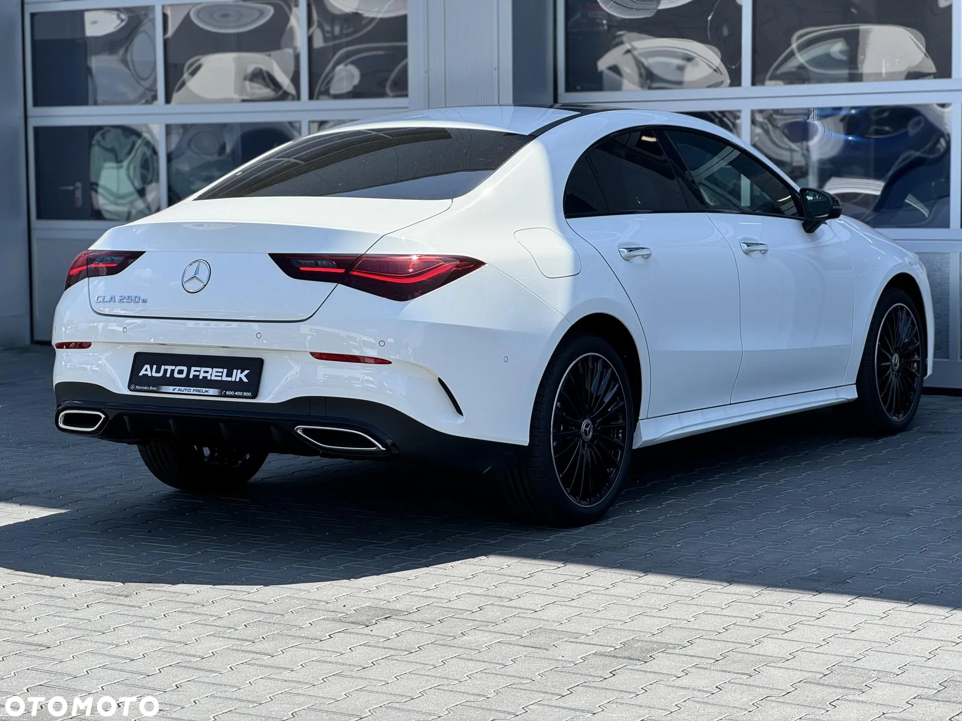 Mercedes-Benz CLA 250 e PHEV AMG Line 8G-DCT - 9