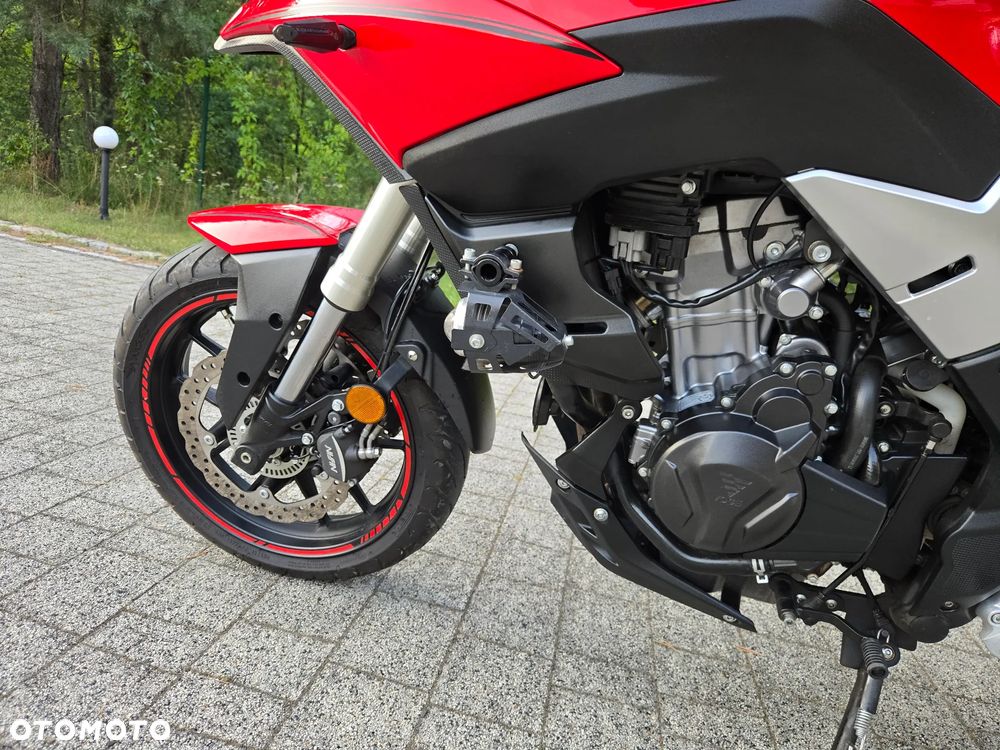 VOGE 500DS - 29
