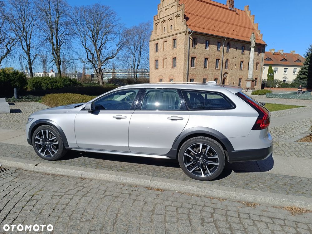 Volvo V90 D5 AWD Momentum Pro - 12