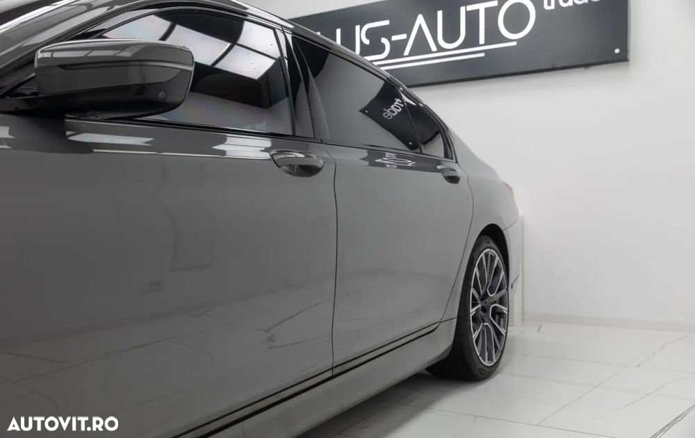 BMW Seria 7 745Le xDrive AT PHEV - 11