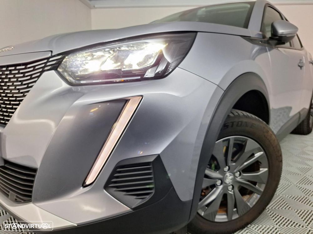 Peugeot e-2008 50 kWh Active - 10