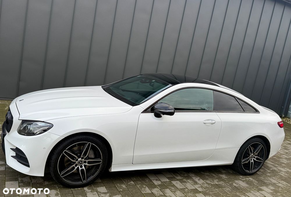 Mercedes-Benz Klasa E 220 d 4-Matic 9G-TRONIC - 4