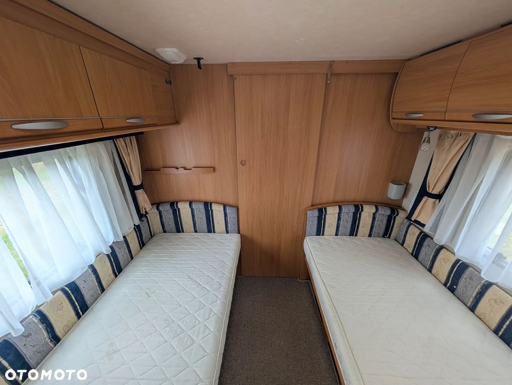 Adria - 16
