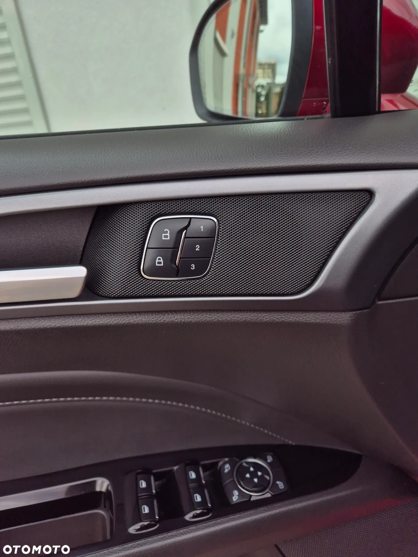 Ford Mondeo Turnier 2.0 TDCi Start-Stopp PowerShift-Aut ST-Line - 12