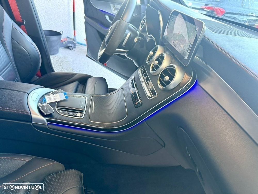 Mercedes-Benz GLC 300 e 4Matic - 9