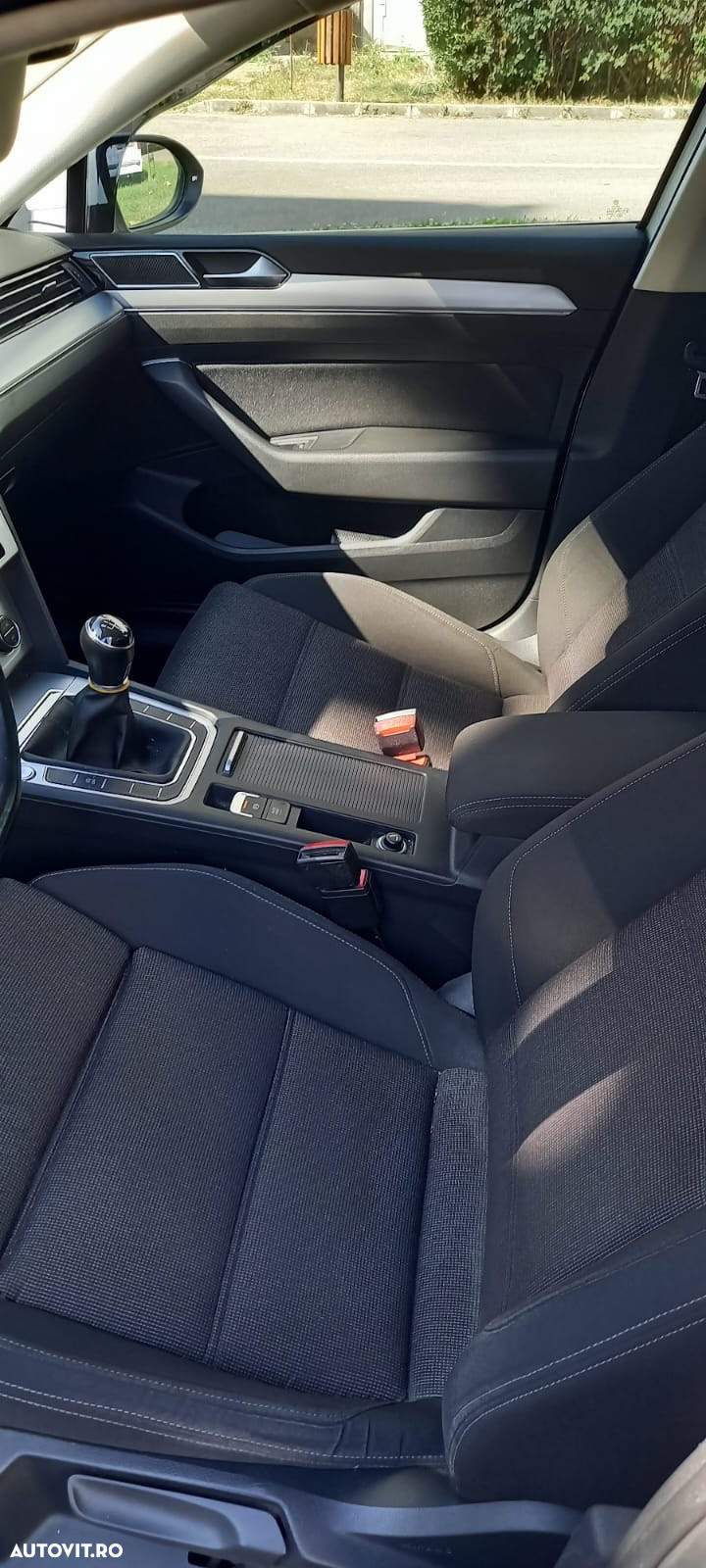 Volkswagen Passat - 9