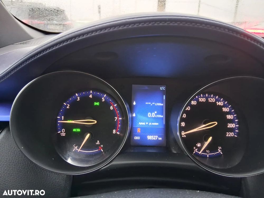 Toyota C-HR 1.2 Turbo 4x2 CVT C-ult - 9