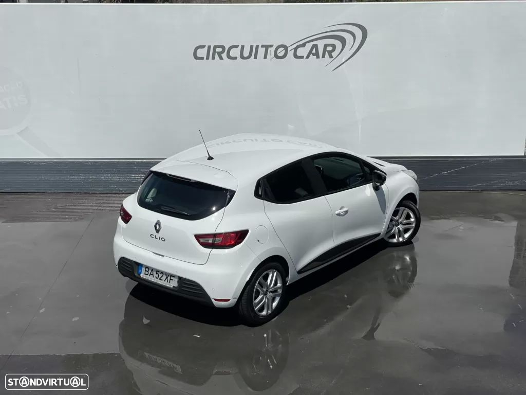 Renault Clio 1.5 dCi Zen - 9