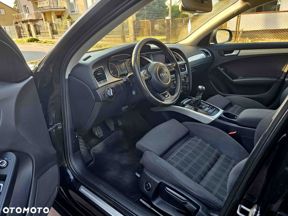 Audi A4 Avant 2.0 TDI DPF quattro Attraction - 11