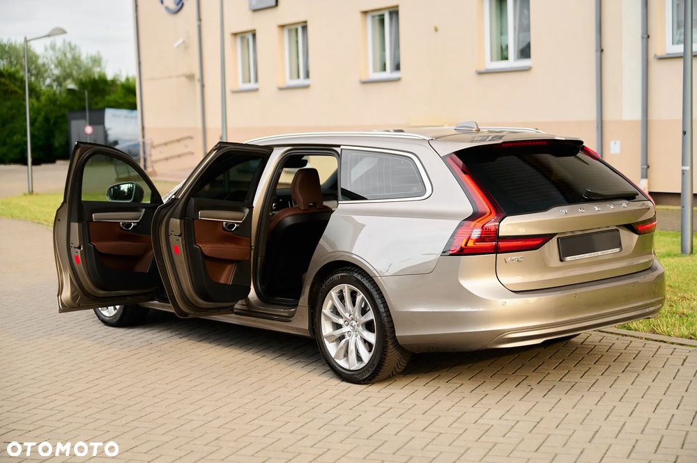 Volvo V90 B4 B Geartronic Momentum Pro - 25