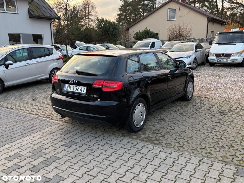 Audi A3 Sportback - 5