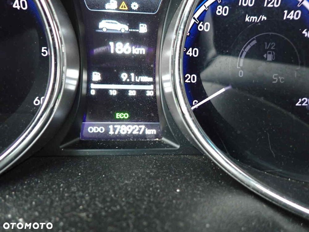 Hyundai ix35 2.0 CRDi 4WD Automatik Premium - 7