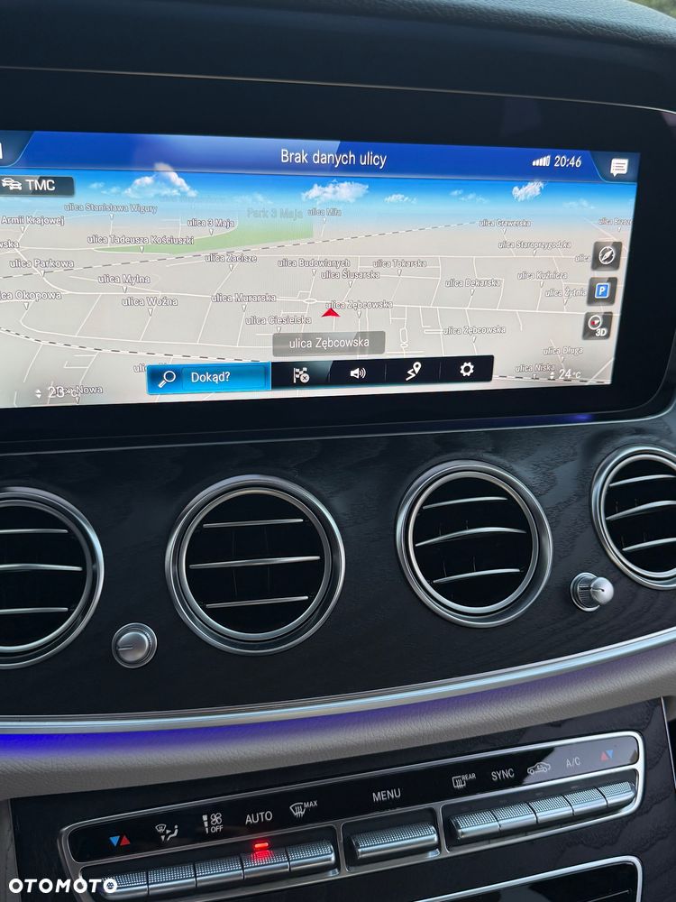 Mercedes-Benz Klasa E 220 d 4-Matic Avantgarde - 20