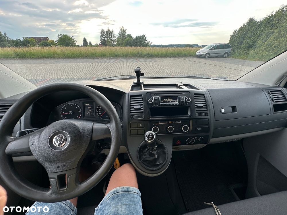 Volkswagen T5 - 14