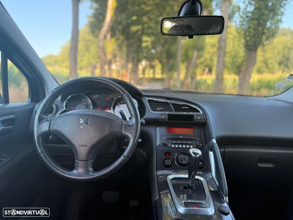 Peugeot 3008 1.6 HDi Executive CMP6 - 10