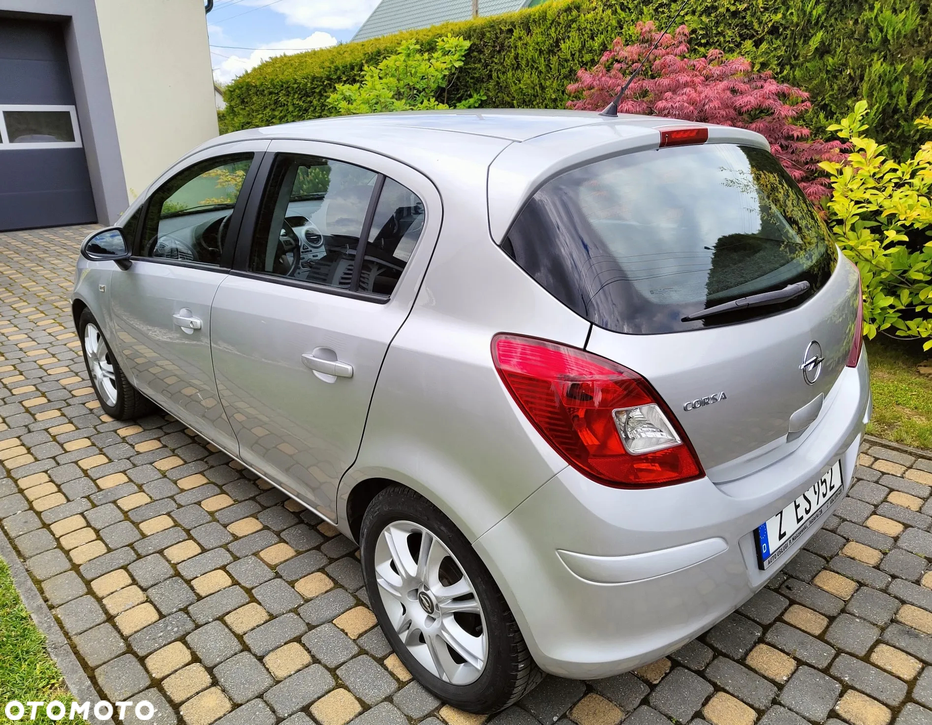 Opel Corsa 1.2 Edition - 4