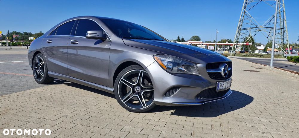 Mercedes-Benz CLA 250 4Matic 7G-DCT - 11