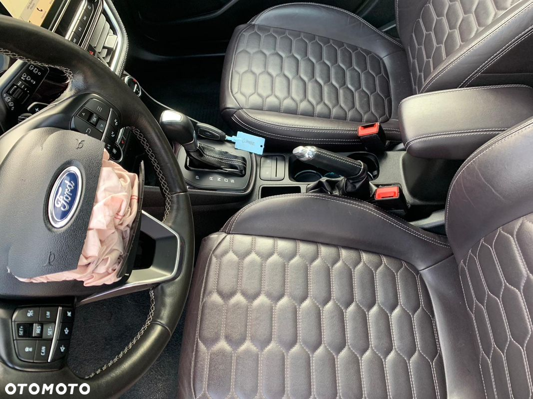 Ford Fiesta 1.0 EcoBoost Powershift Individual - 25