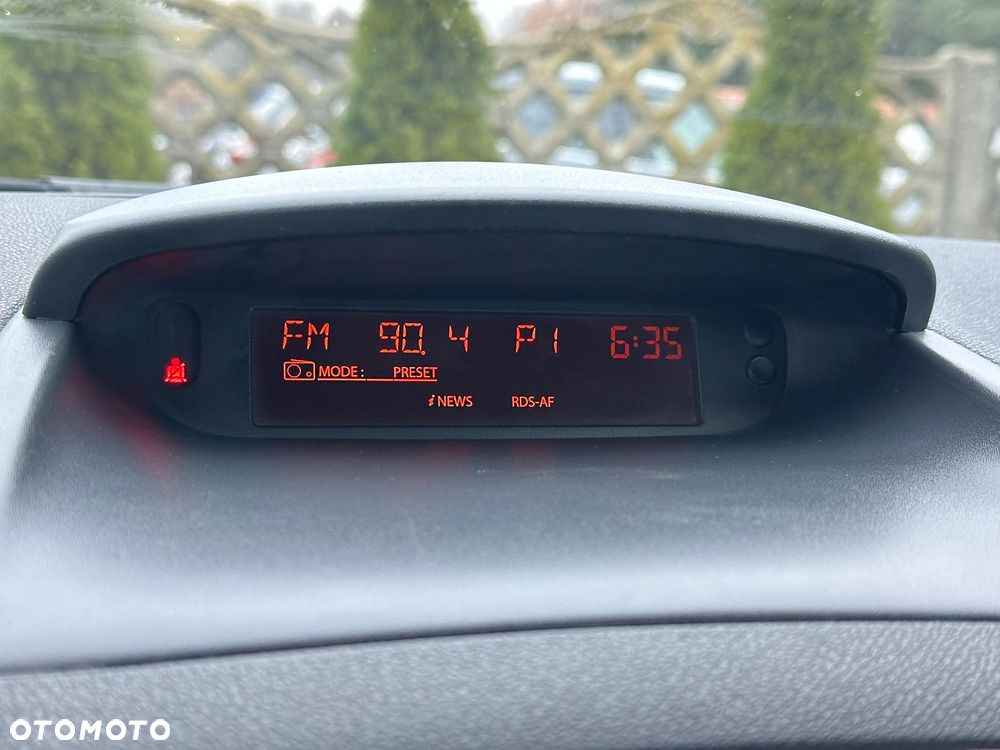 Renault Clio 1.2 16V Campus - 20