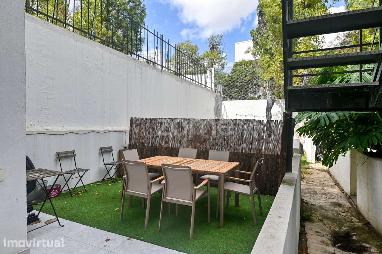 T2 Remodelado Avenidas Novas - Grande imagem: 2/22