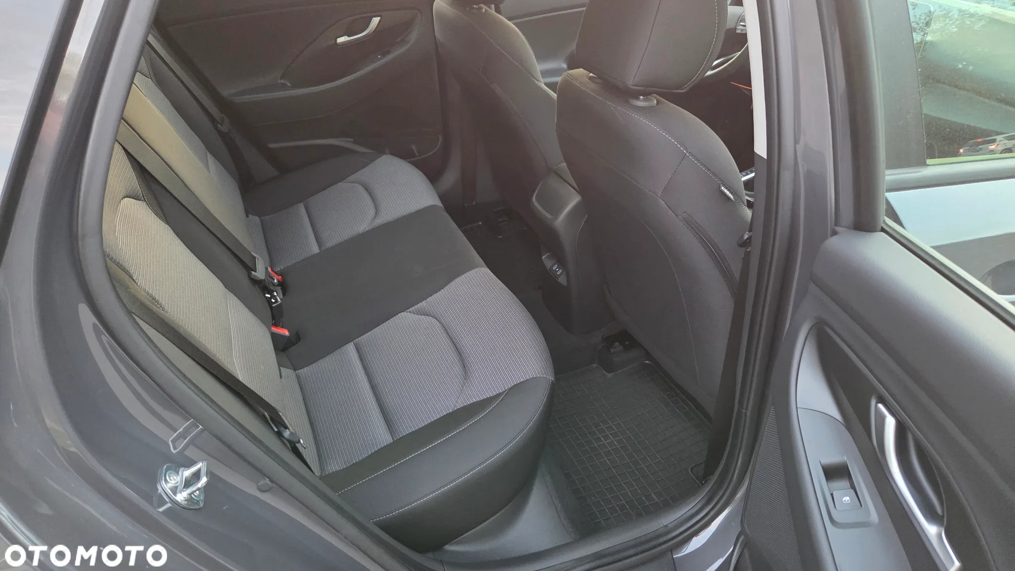 Hyundai i30 1.0 T-GDI Modern - 12