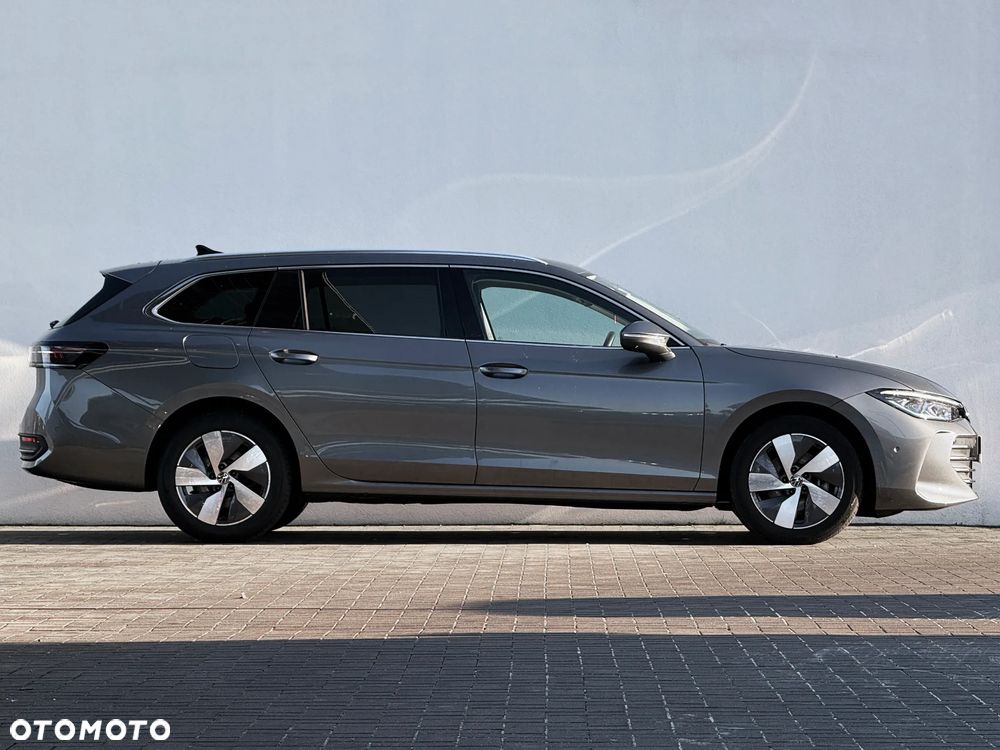 Volkswagen Passat Variant 2.0 TDI SCR Business Plus DSG - 3