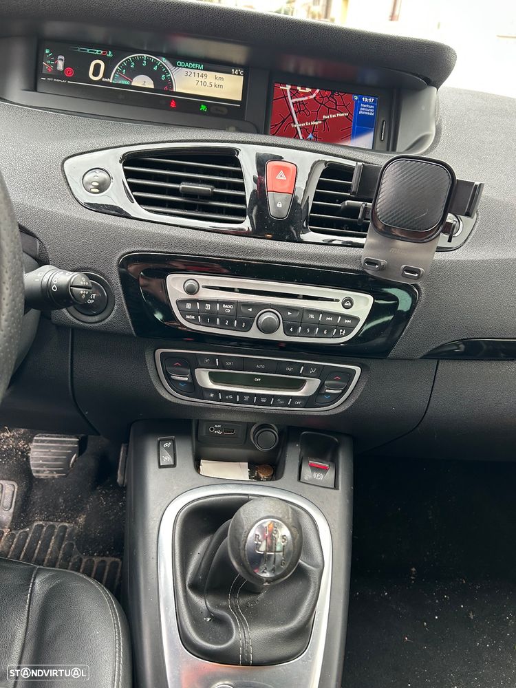 Renault Grand Scénic 1.5 dCi Bose Edition SS - 4