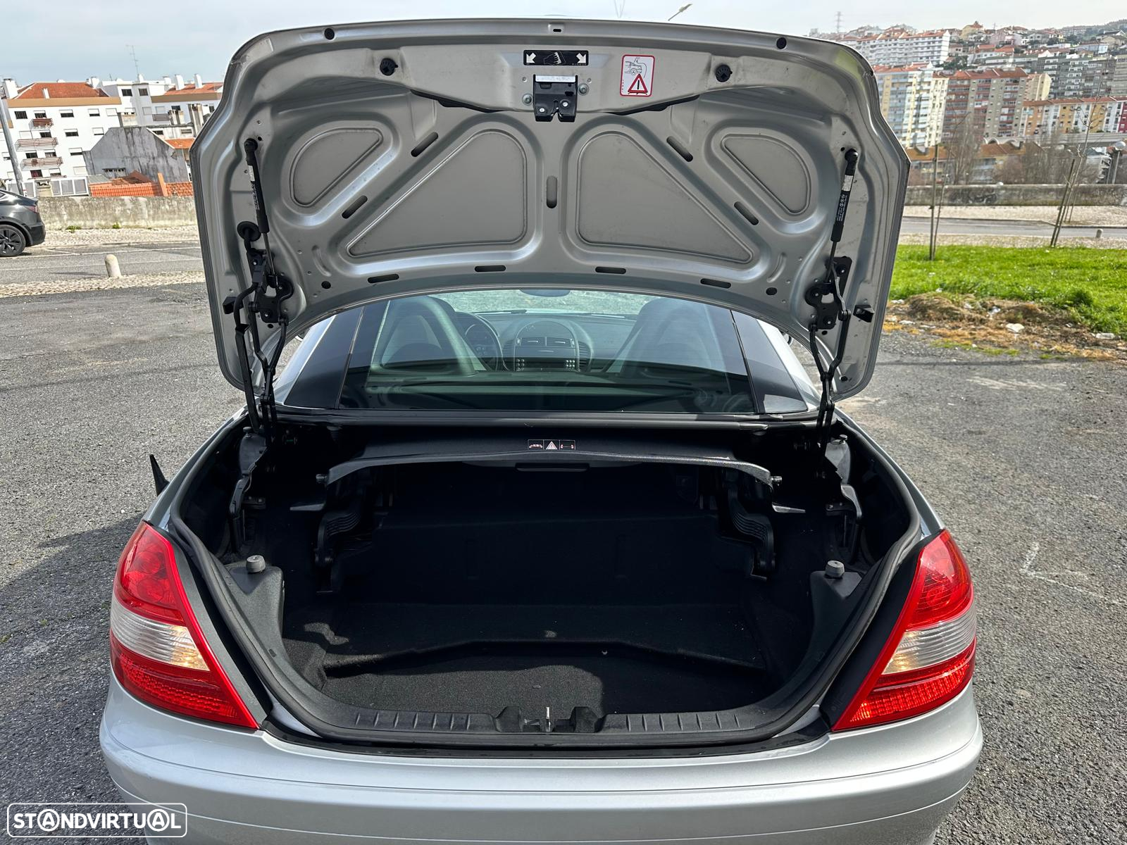 Mercedes-Benz SLK 200 K - 2