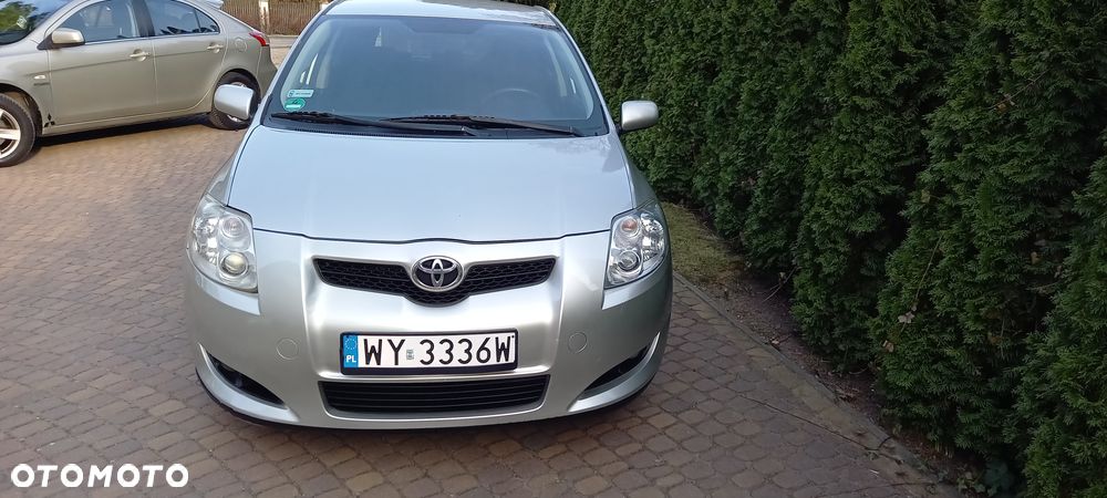 Toyota Auris 1.4 VVT-i - 1