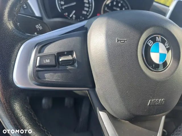 BMW X1 sDrive18i Advantage - 10