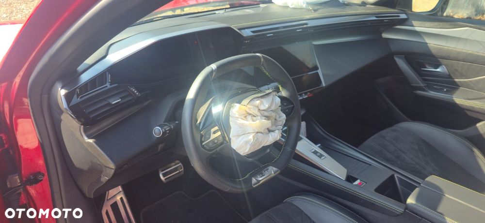 Peugeot 308 1.2 PureTech GPF GT Pack S&S EAT8 - 32