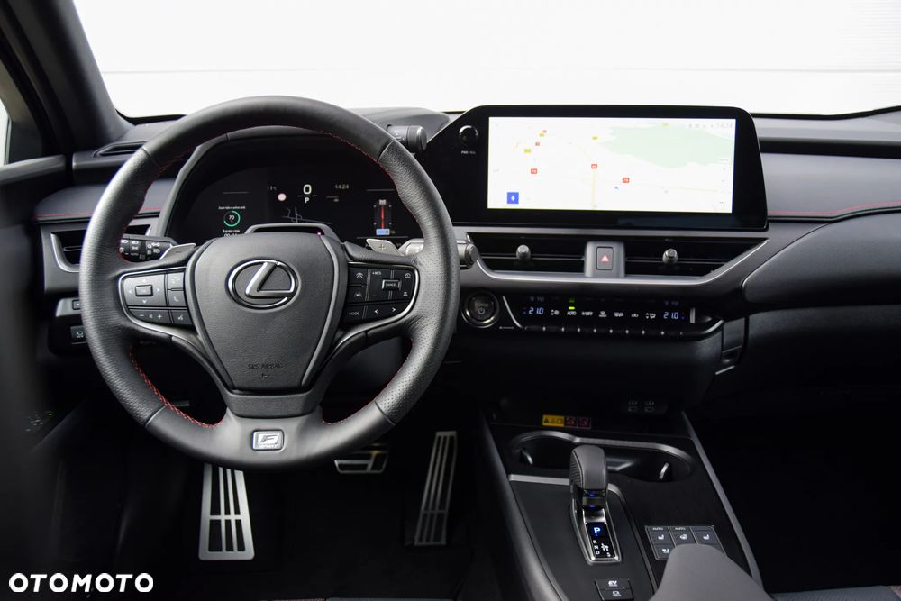 Lexus UX 300h F Sport - 10