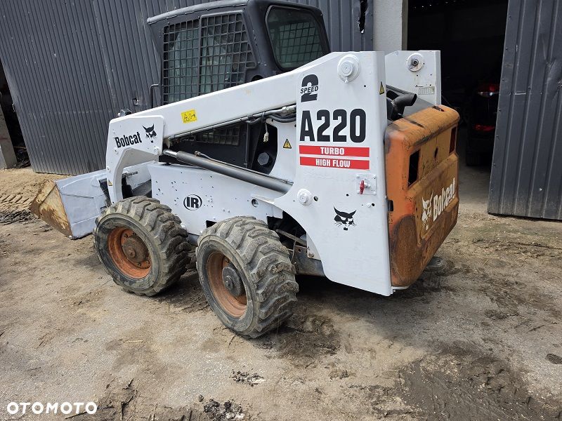 Hitachi EX30 - 4