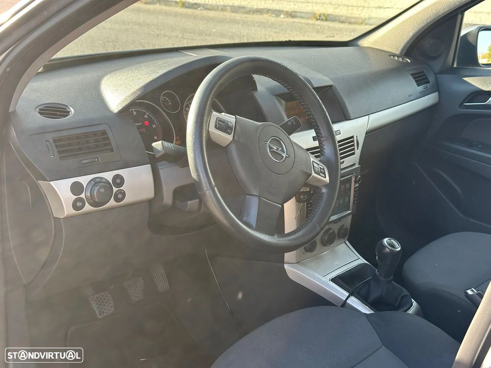 Opel Astra 1.3 CDTi Cosmo - 11