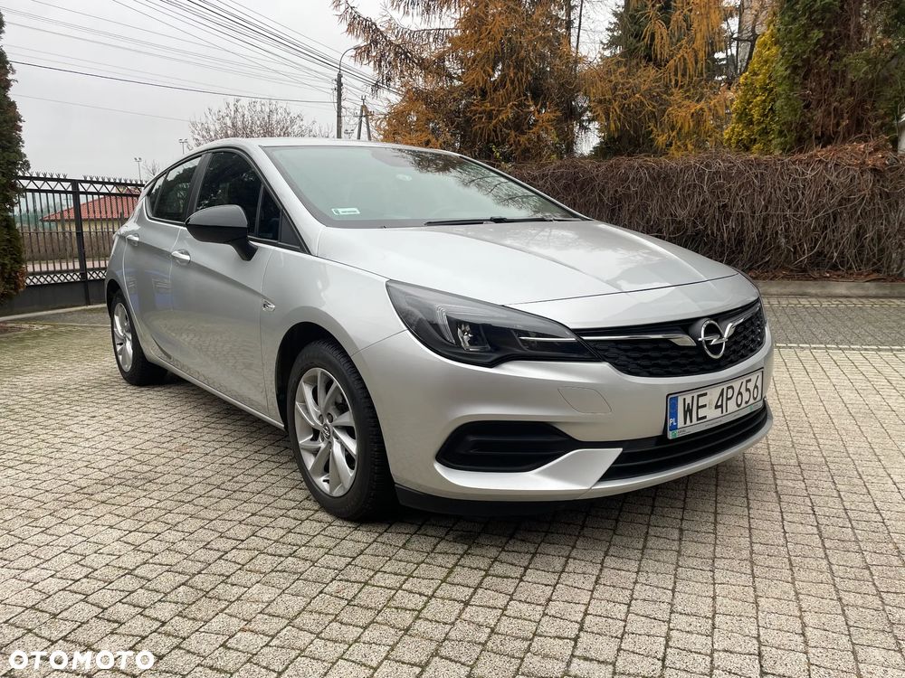 Opel Astra 1.2 T Business Edition S&S - 1