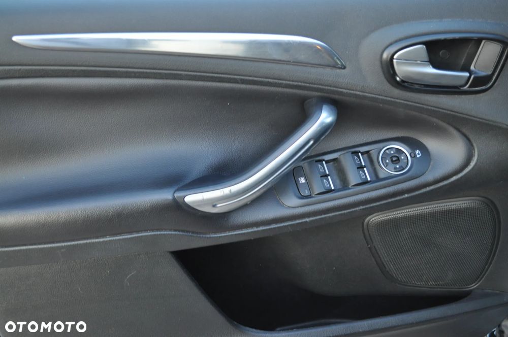 Ford S-Max 2.0 TDCi Titanium - 22