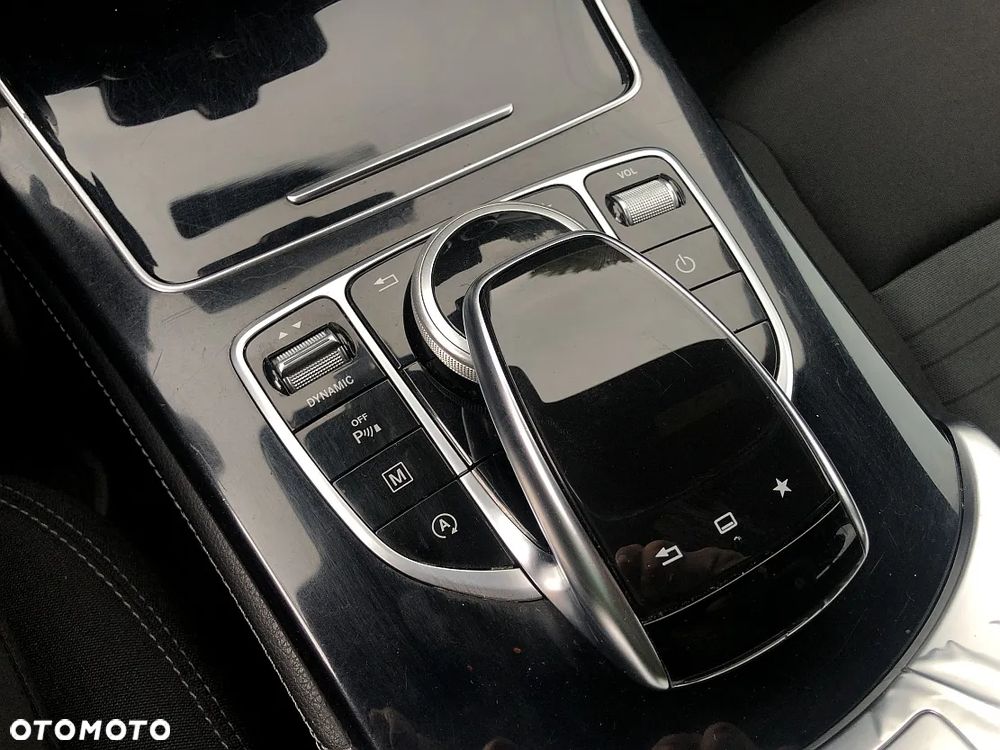 Mercedes-Benz GLC 220 d 4-Matic - 17