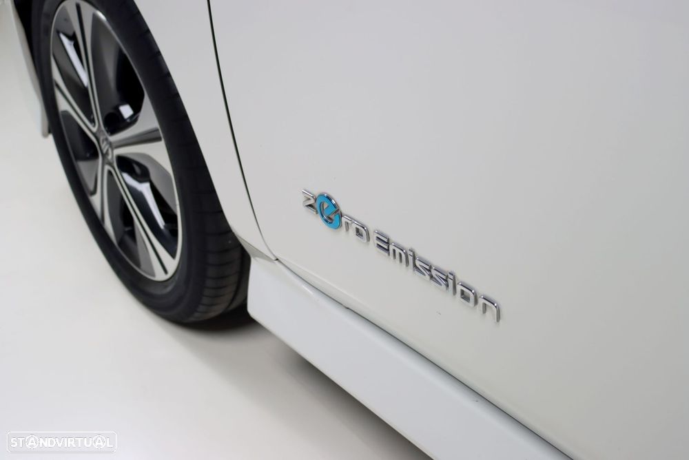 Nissan Leaf 40 kWh Tekna - 7