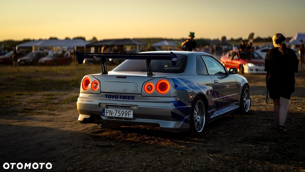Nissan Skyline - 13