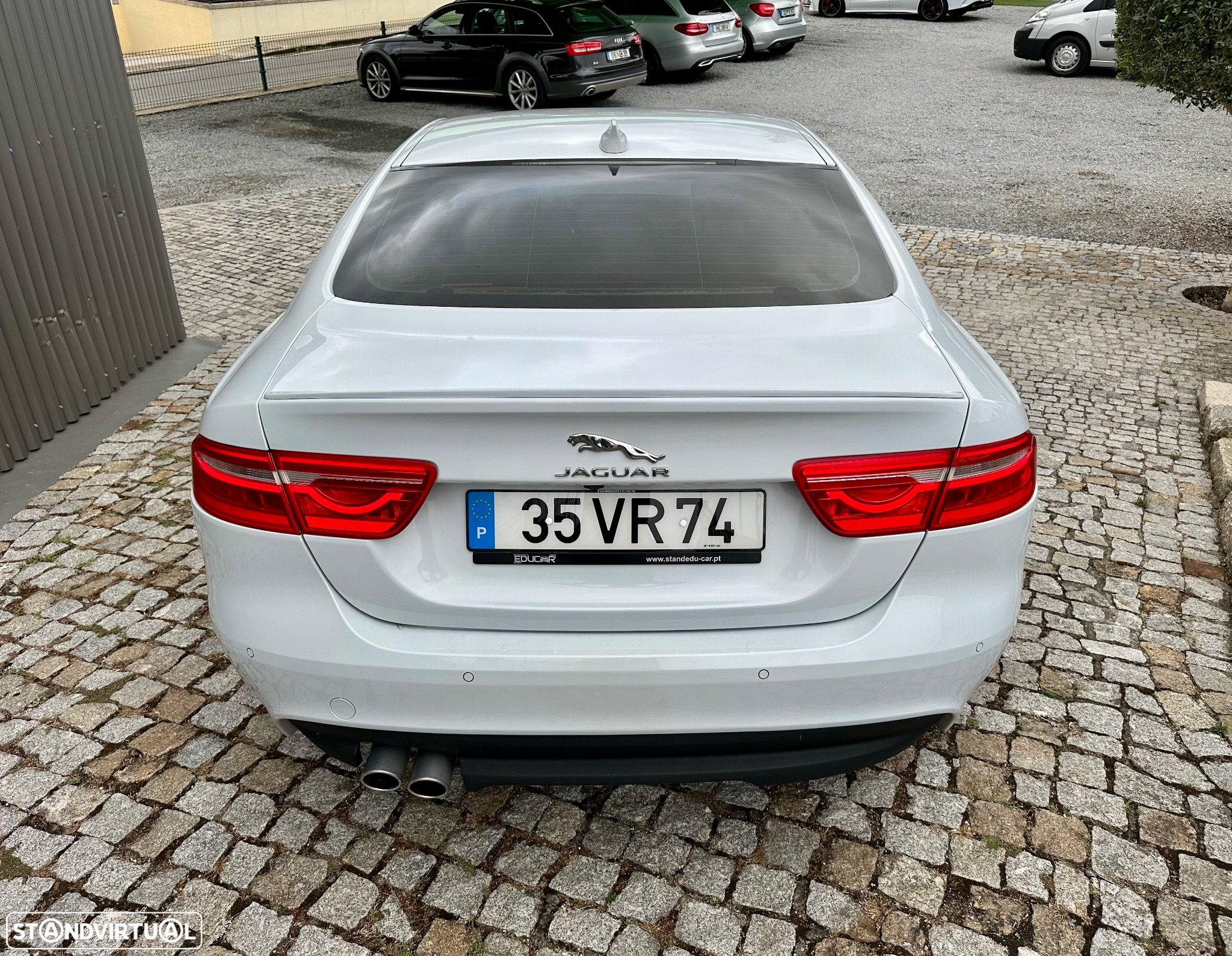 Jaguar XE 2.0 D R-Sport AWD Aut. - 15