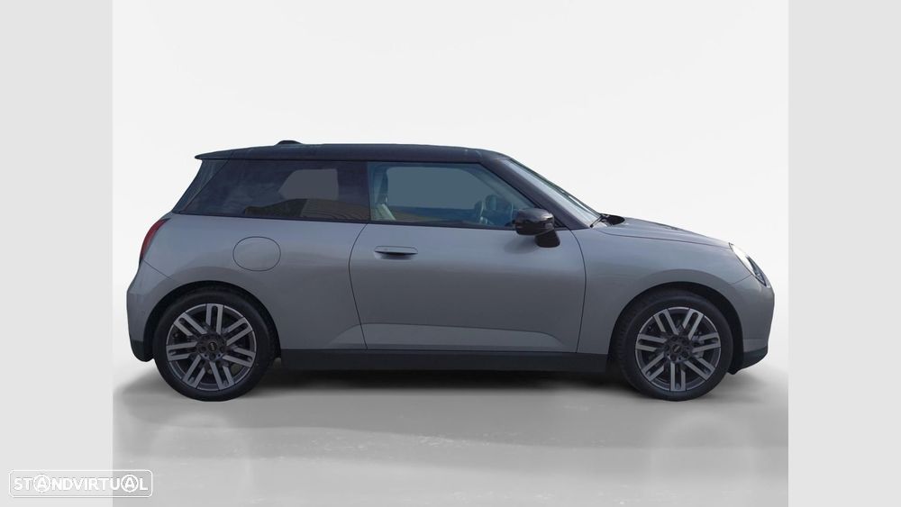MINI 3 Portas Cooper SE Classic M — fotografia 5