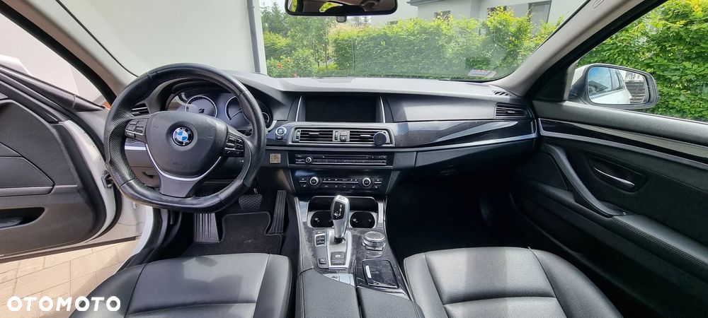 BMW Seria 5 520d - 6
