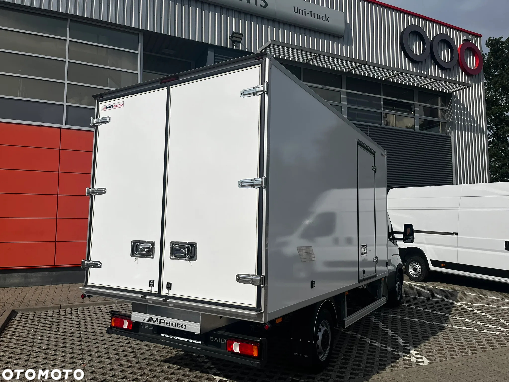 Iveco DAILY 35S18 - 6