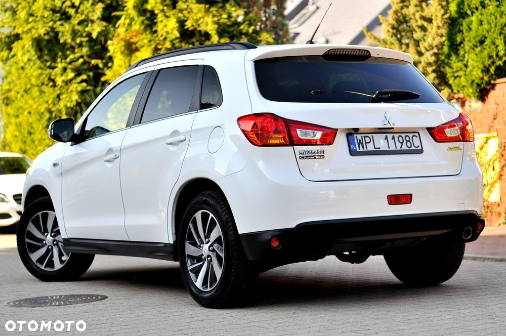 Mitsubishi ASX - 10