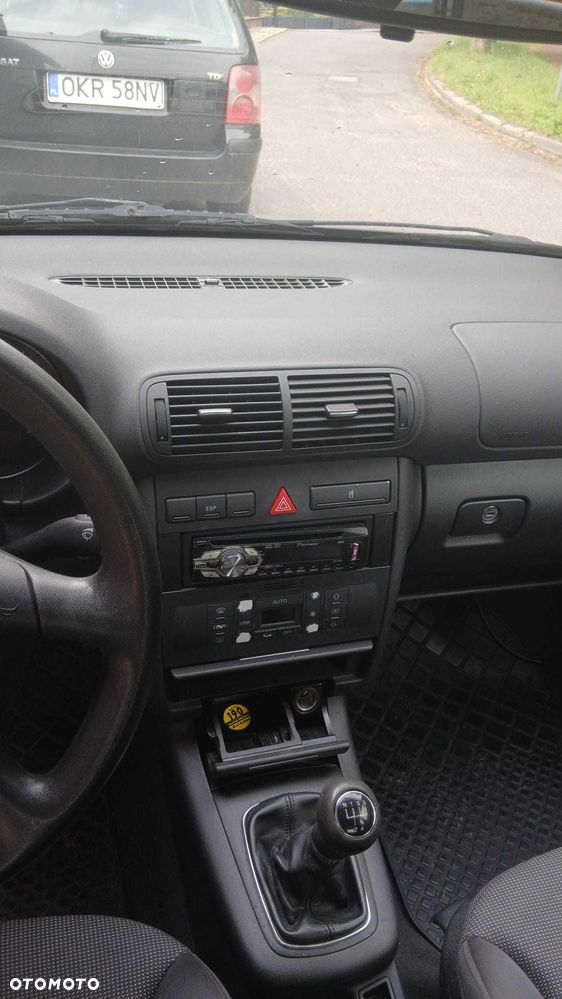 Audi Inny - 1
