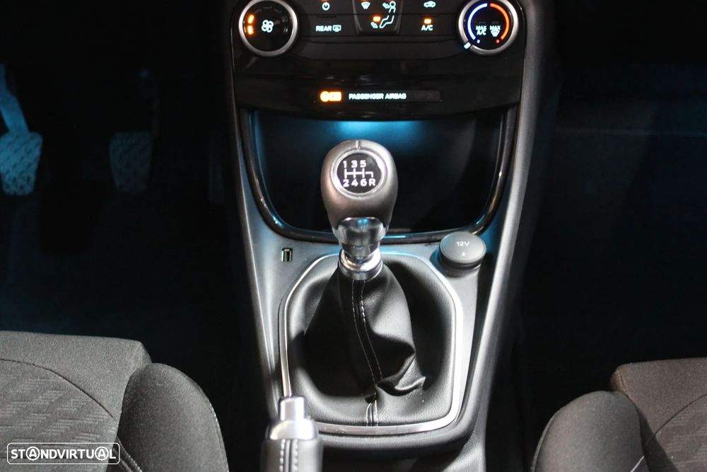 Ford Puma 1.0 EcoBoost MHEV Titanium - 23