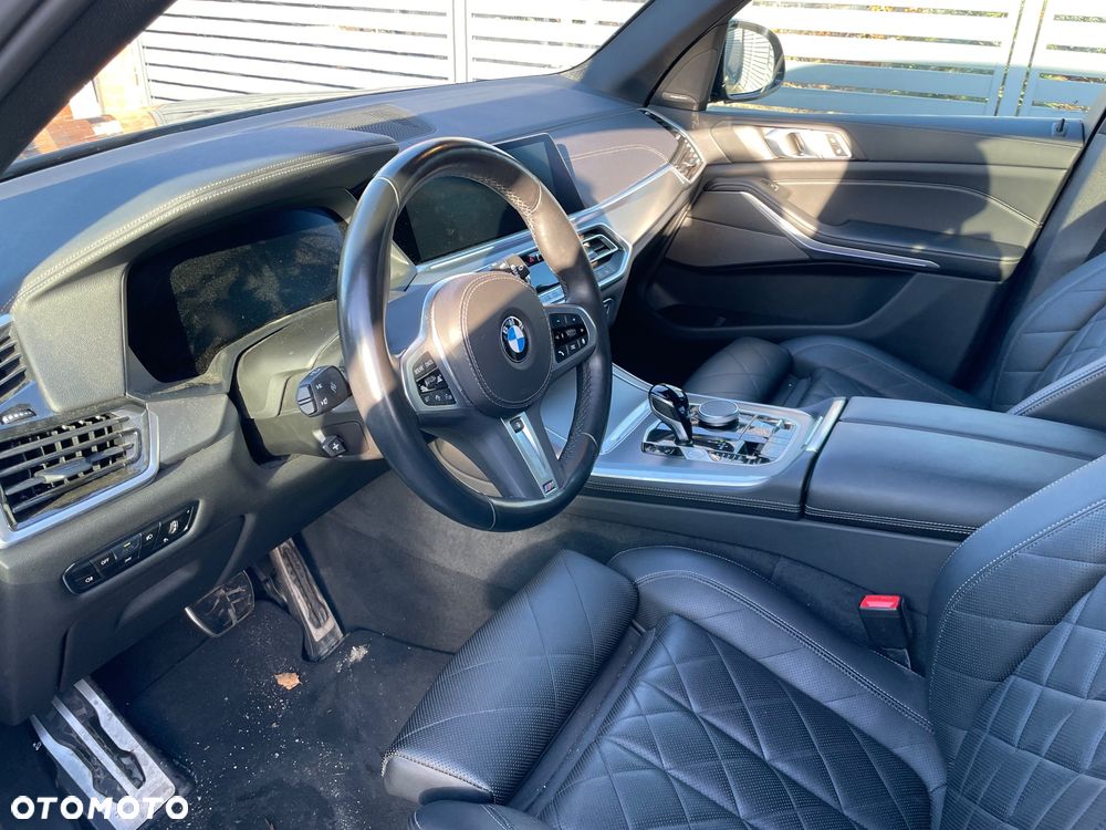 BMW X5 xDrive40i - 8