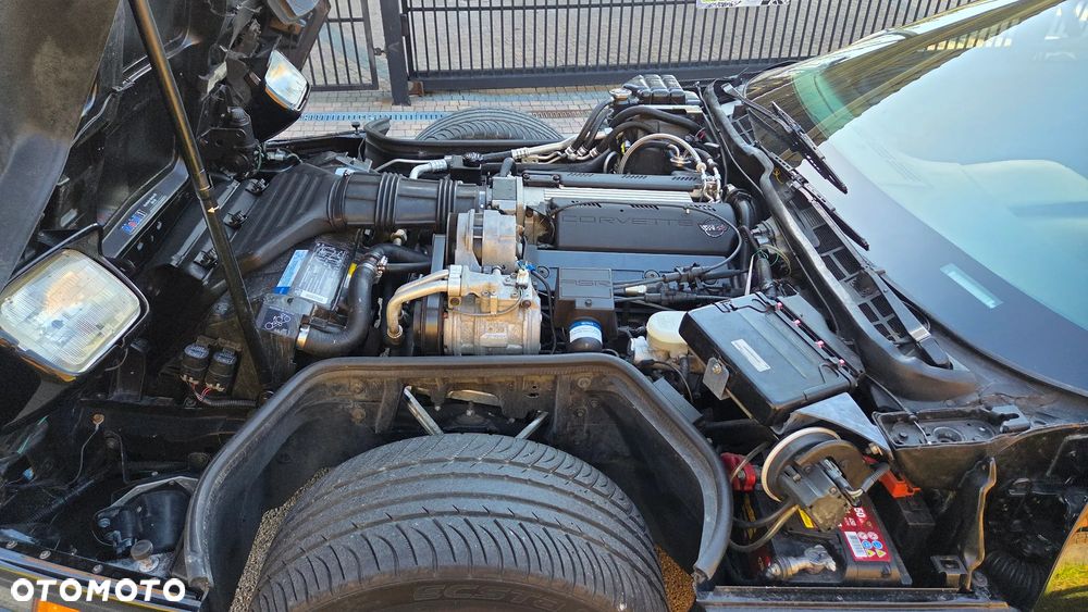 Chevrolet Corvette 5.7 - 18