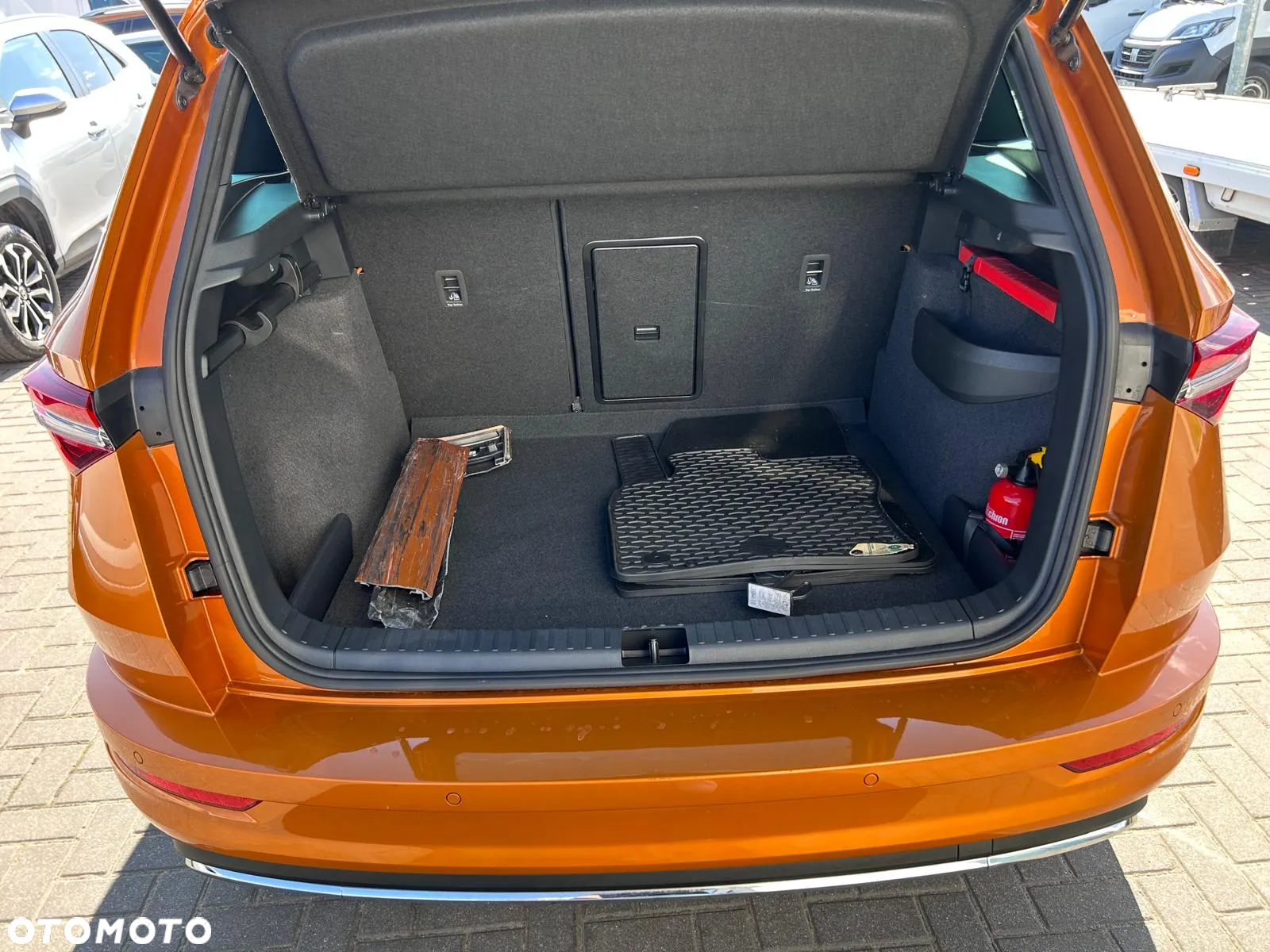 Skoda Karoq 1.5 TSI ACT Sportline DSG - 38