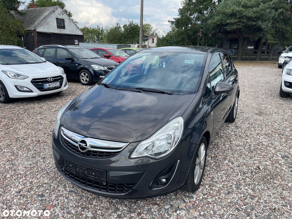 Opel Corsa 1.2 16V Cosmo - 1